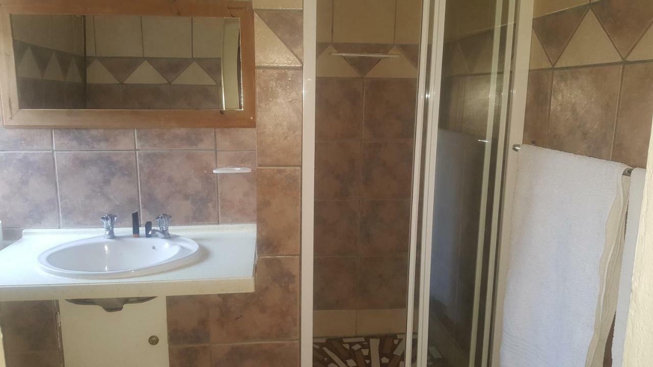 Walts Place Беноні Екстер'єр фото