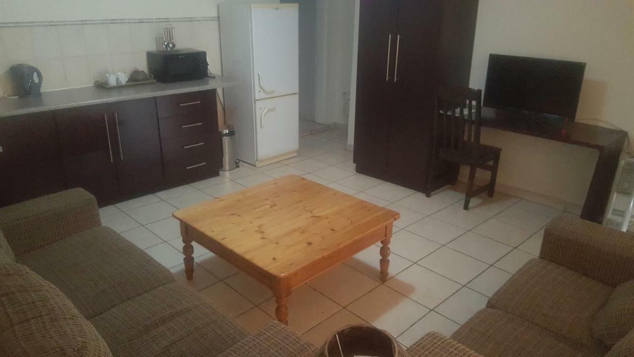 Walts Place Беноні Екстер'єр фото
